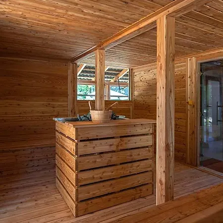 Centrum Szkoleniowo-wypoczynkowe Sloneczny Brzeg *